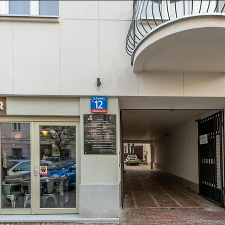 P&o Poznanska Apartment