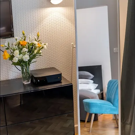 P&o Poznanska Apartment *